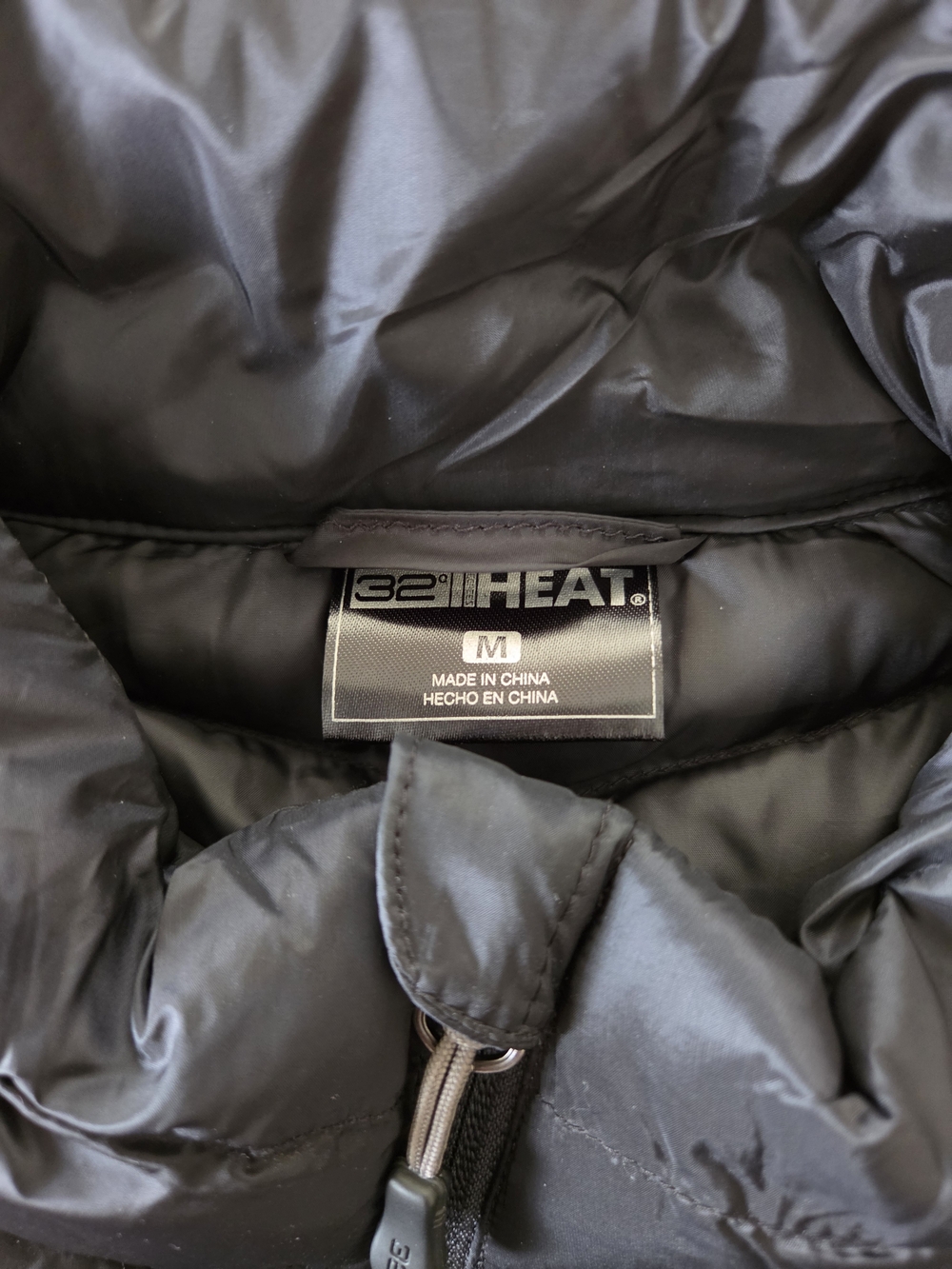 32 Degrees Black Quilted Hybrid Jacket - Picture 8 of 9